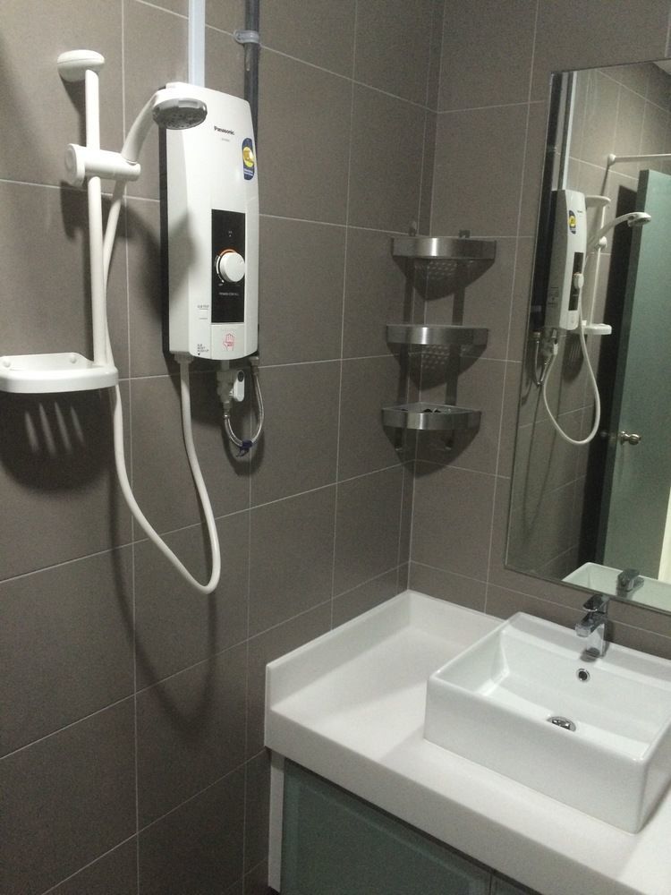 קואלה לומפור Summer Suite Express By Subhome מראה חיצוני תמונה